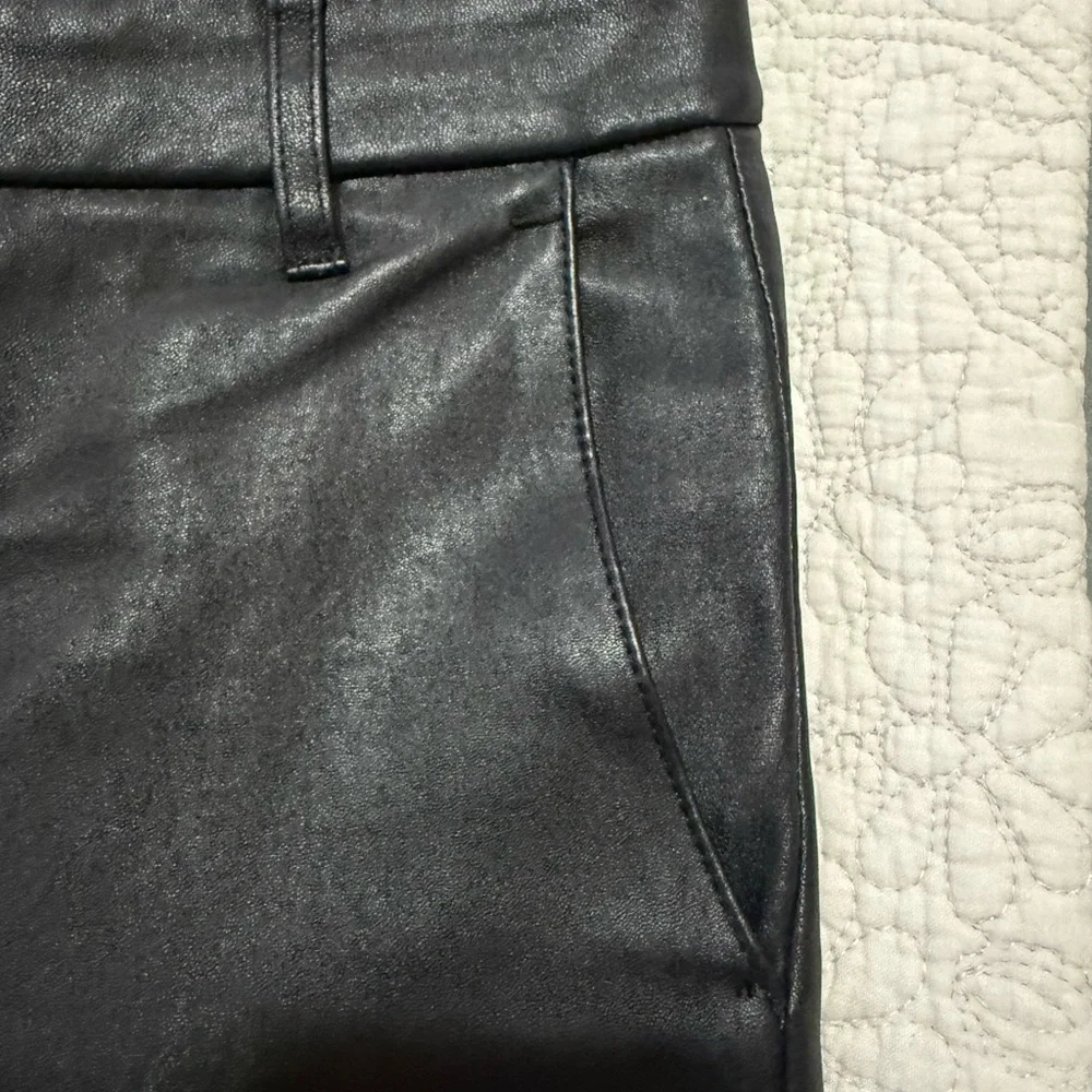 Vince  Black Soft Leather Ankle Pants Straight Leg Mid Rise Size 0 - Picture 5 of 13